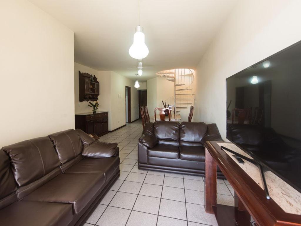 Excelente Cobertura Duplex A 2 Quadras Da Praia Do Forte Com 4 Quartos Cabo Frio Extérieur photo